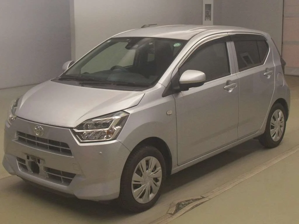Toyota Pixis Epoch LA350A 2021